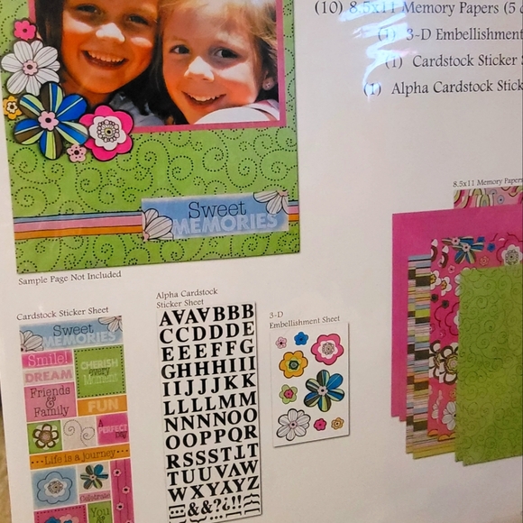 New 2008 The Paper Studio"Flower Power" Page Scrapbooking Kit - Picture 4 of 5